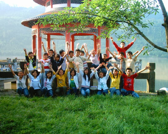 2006  (67)